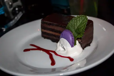 Artist Cake photo 1